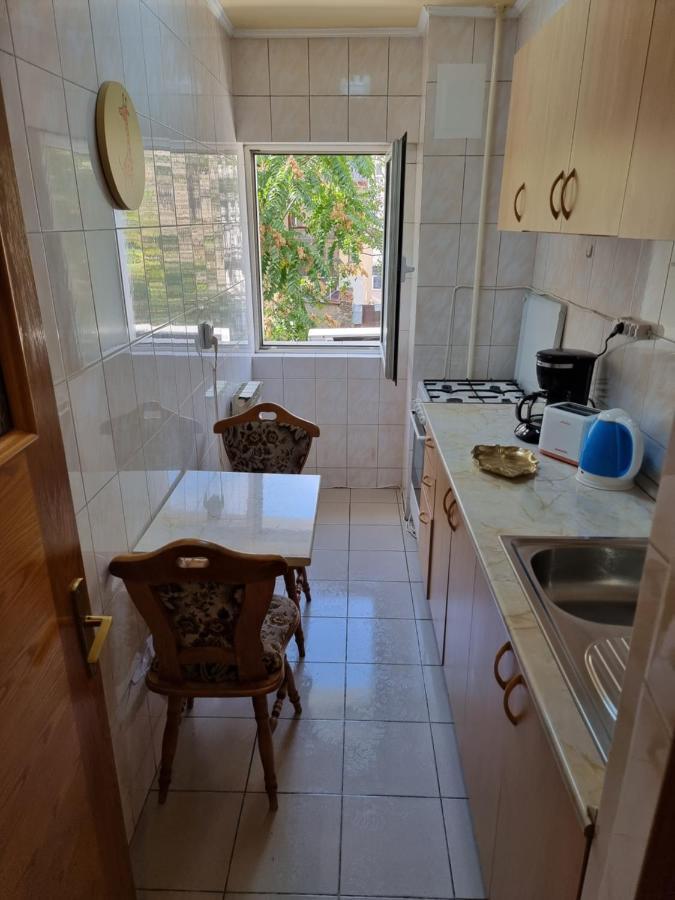 Charming And Intimate Getaway In Bucharest - Near Unirii Squareアパートメント エクステリア 写真